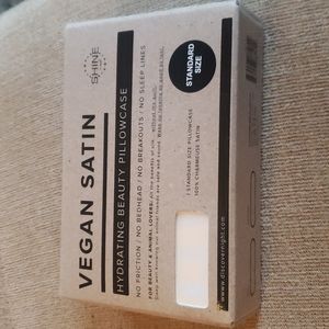 Vegan Satin Pillowcase - Ivory